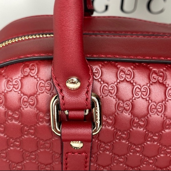 New Gucci Handbag - Picture 5 of 8